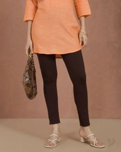 Twin Birds Women Sleek Kurti Pant La Burgandy